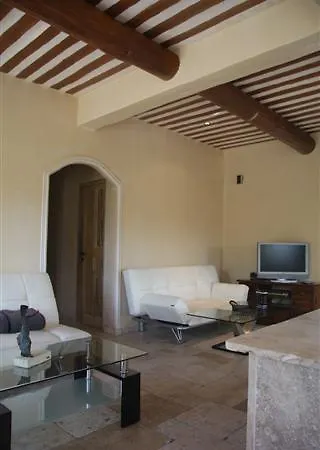 Villa Les Pres De Gordes